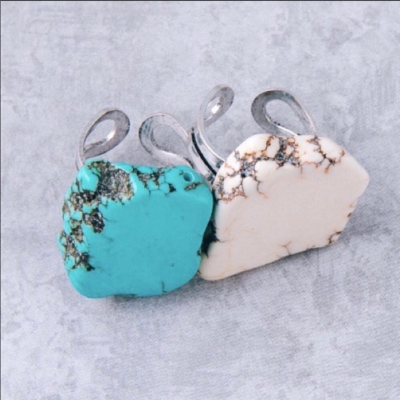 White Oversized Stone Silver Ring Trendy Cute - Picture 3 of 3